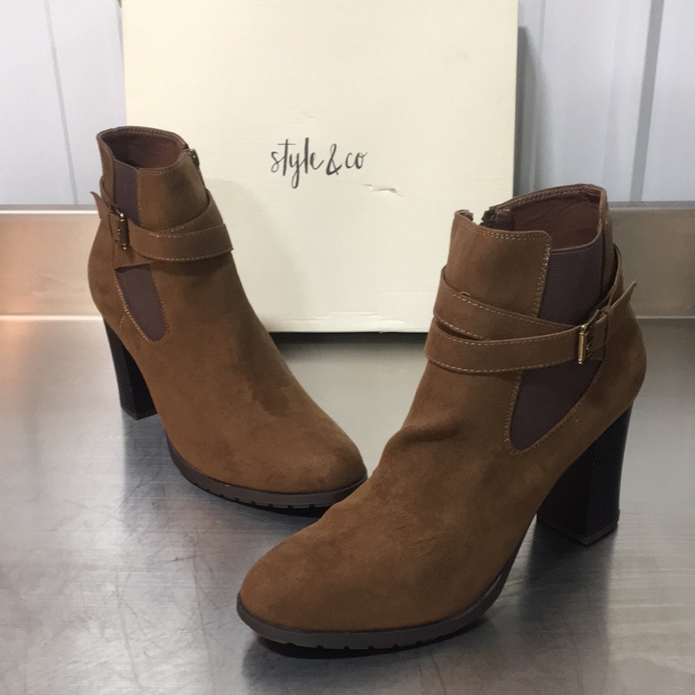 New WB Woman’s Style & Co.‎ Women's Brown Ankle Boots